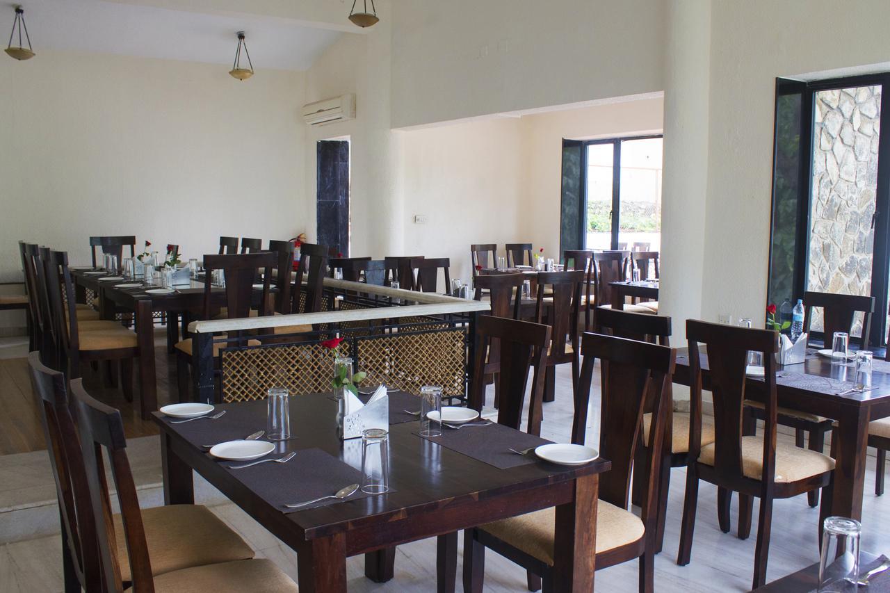 Velvet County Resort & Spa Lonavala Dış mekan fotoğraf
