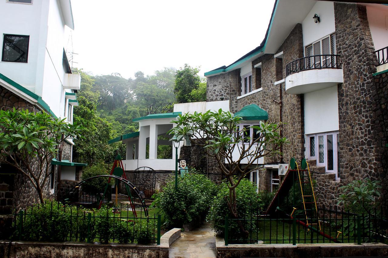Velvet County Resort & Spa Lonavala Dış mekan fotoğraf