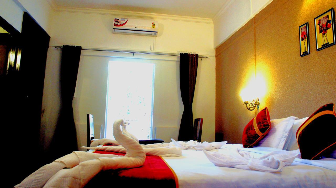 Velvet County Resort & Spa Lonavala Dış mekan fotoğraf